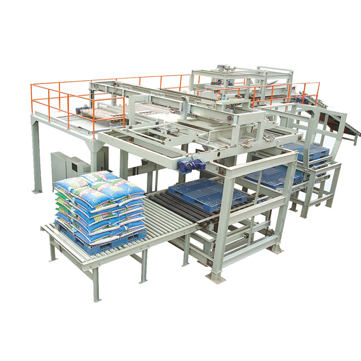 The packing line of the packing machine and high-level palletizing machine